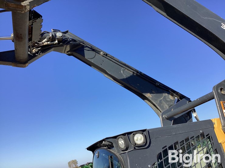 2020-deere-333g-image-17