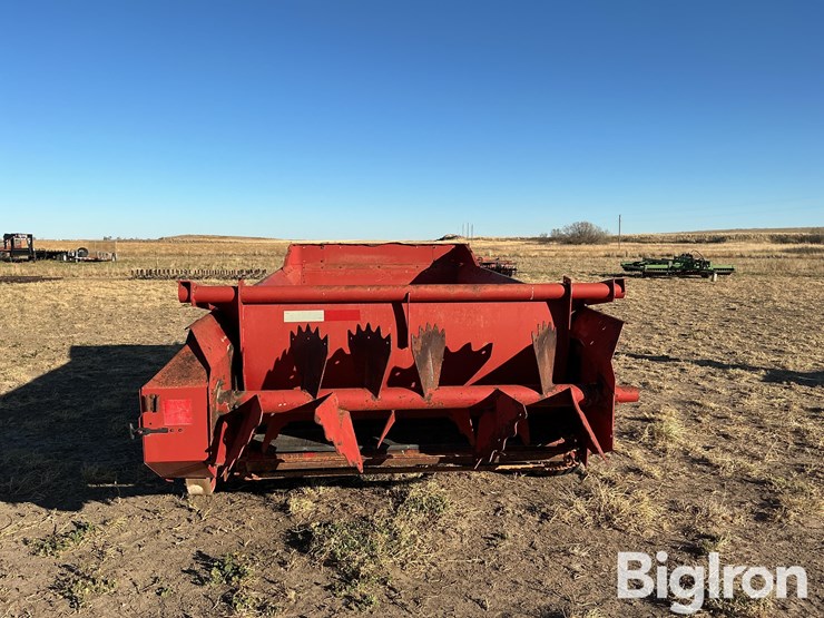 new-holland-155-image-6