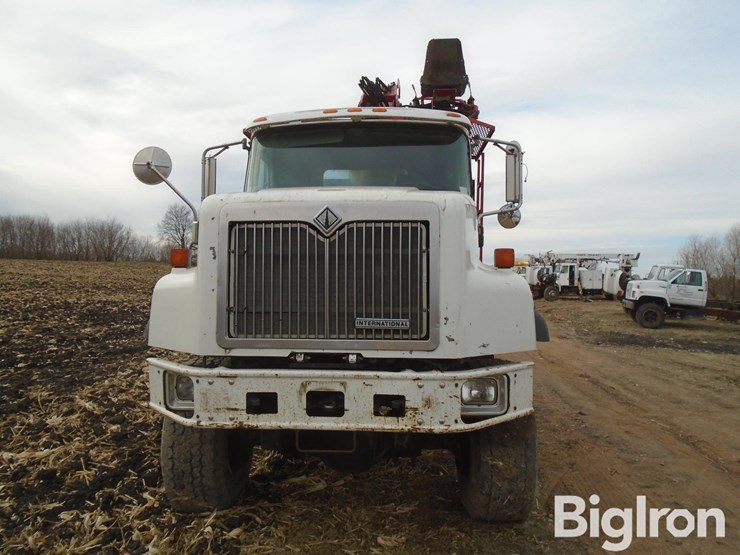 2001-international-2001-image-12