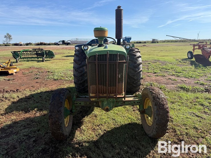 john-deere-2010-image-2