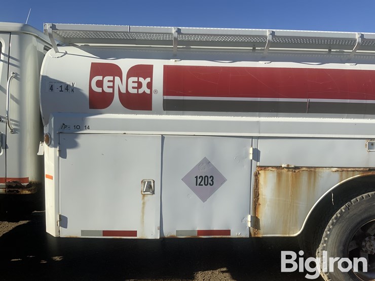 international-4900-image-14