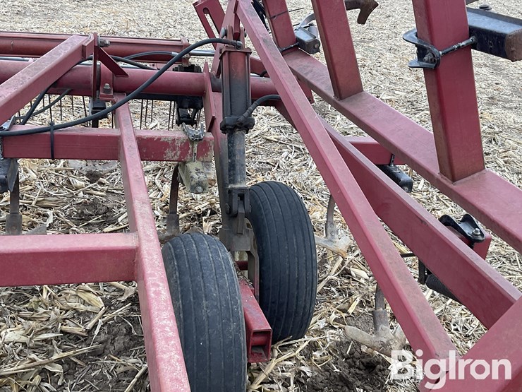 case-ih-4800-image-10
