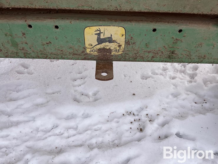 john-deere-1065-image-15