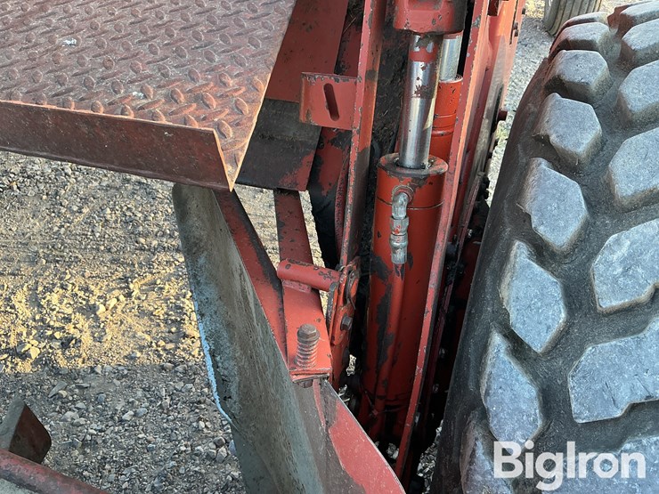 1992-hesston-8400-image-20