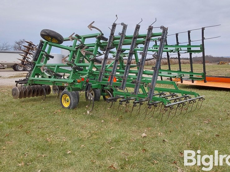 john-deere-726-image-7