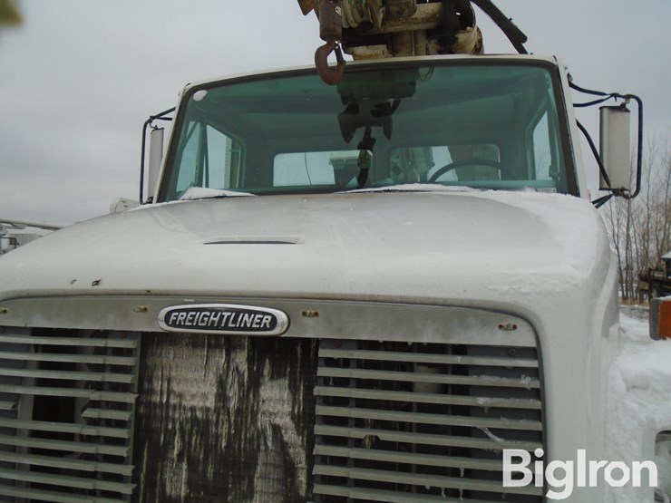 freightliner-fl70-image-11