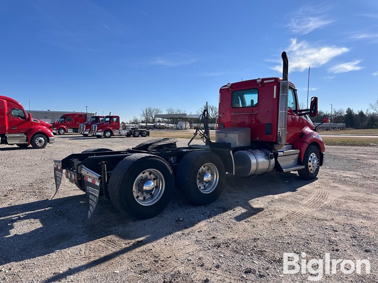 2019-kenworth-t680-image-5