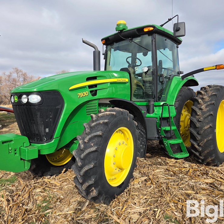 JOHN DEERE 7930