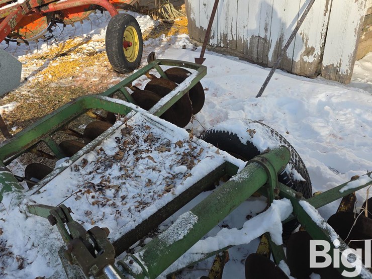 john-deere-10-image-20