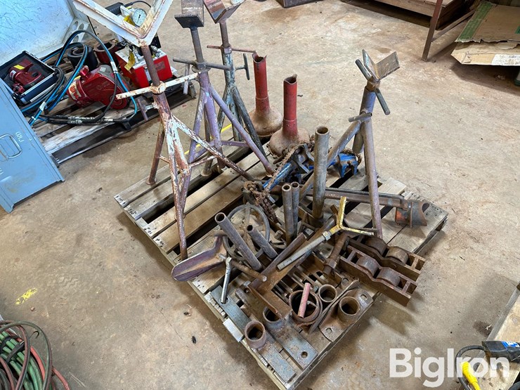pipe-stands-&-misc-shop-tools-image-1