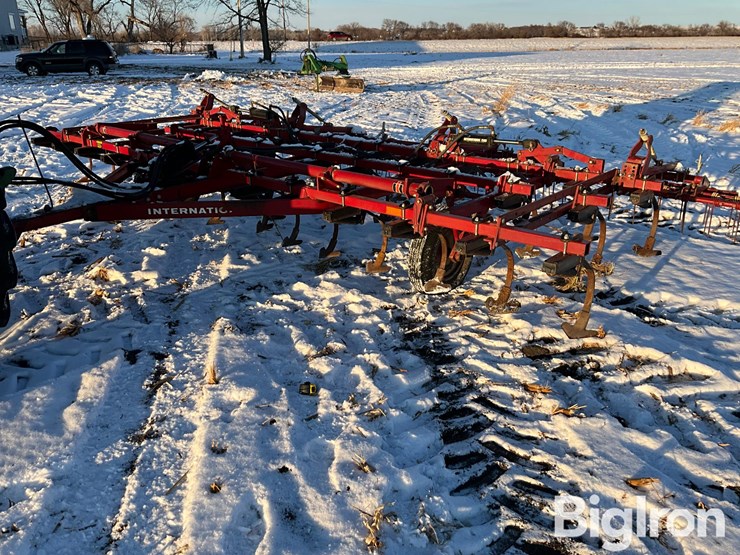 international-4500-image-9