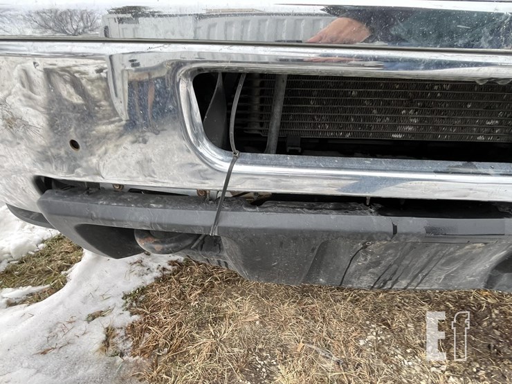 chevrolet-silverado-2500hd-ltz-image-12