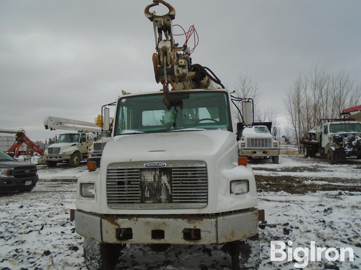 freightliner-fl70-image-2