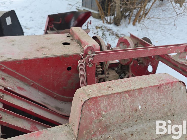 international-430-image-19