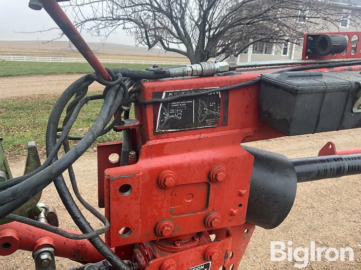 new-holland-1441-image-17