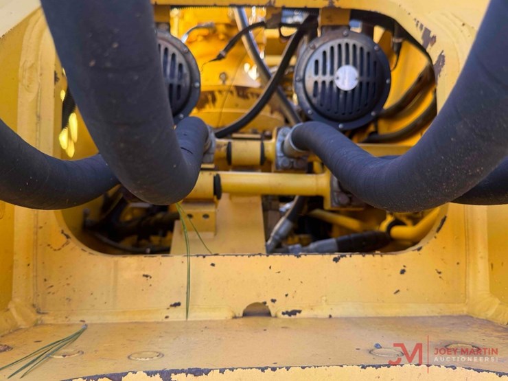 komatsu-pc490-lc-10-image-16