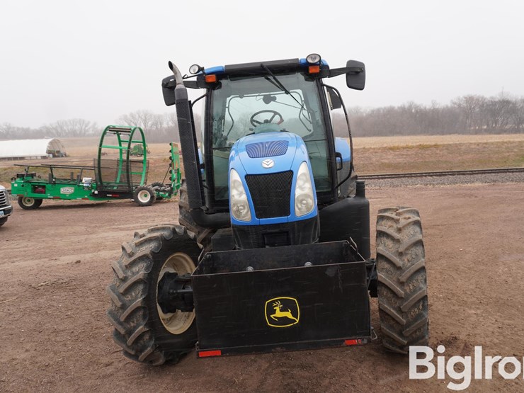 new-holland-t6050-image-2