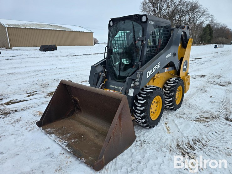 2023-deere-318g-image-1