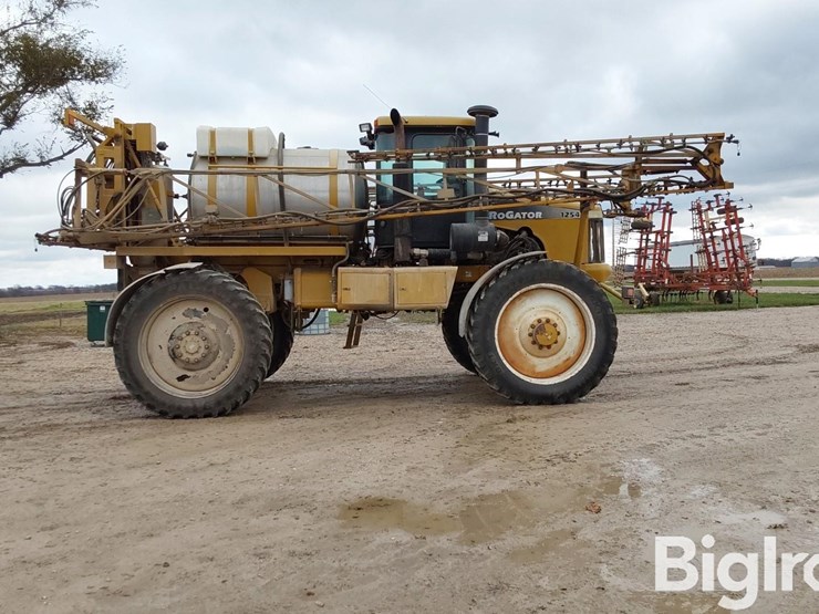 ag-chem-rogator-1254-image-4