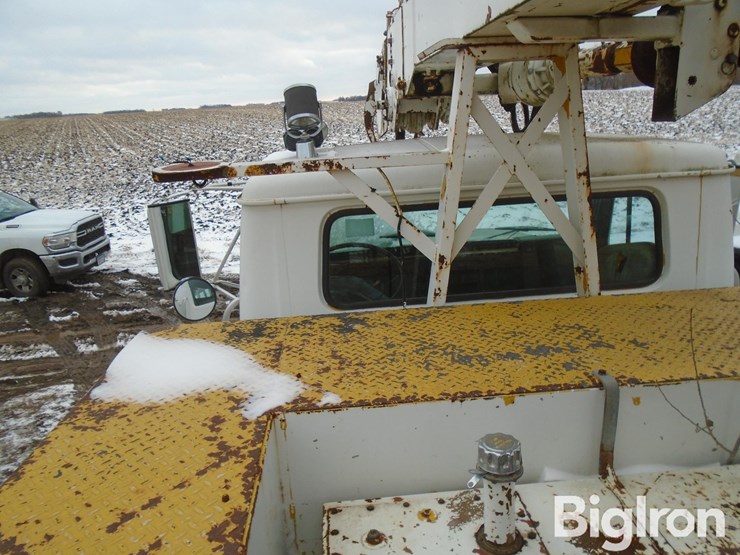 international-4800-image-17