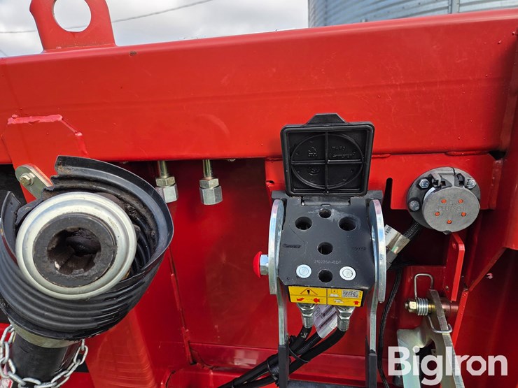 case-ih-4406-image-12