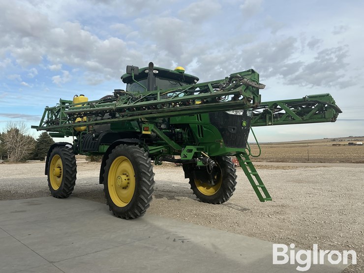 john-deere-r4038-image-3