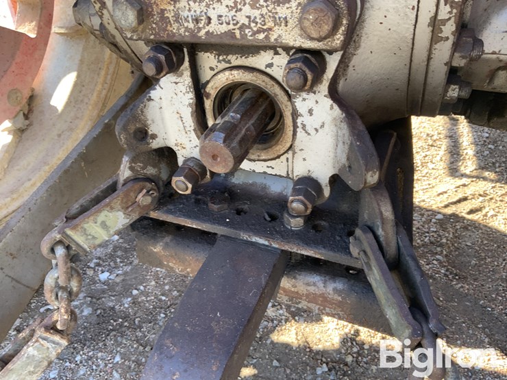 massey-ferguson-180-image-9