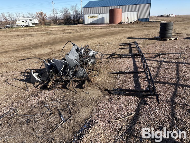 2016-john-deere-4830-image-4