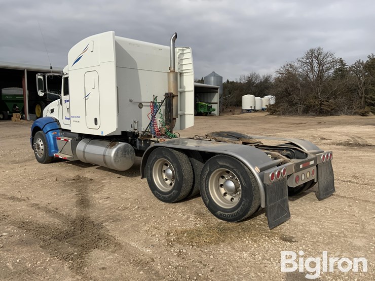 2009-peterbilt-386-image-7