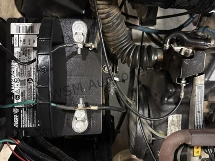 2010-ez-go-sport-2+2-golf-cart-image-16