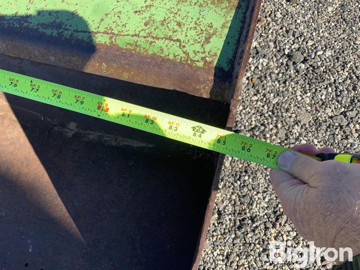 john-deere-25-image-12