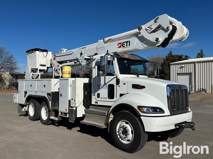 peterbilt-348-image-3