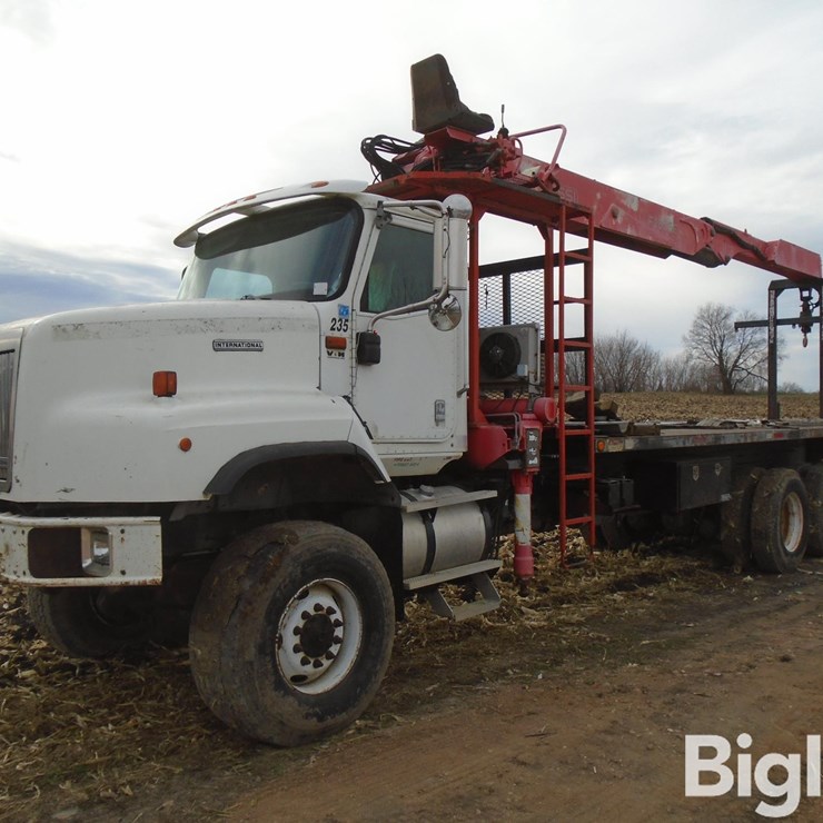 2001 INTERNATIONAL 2001