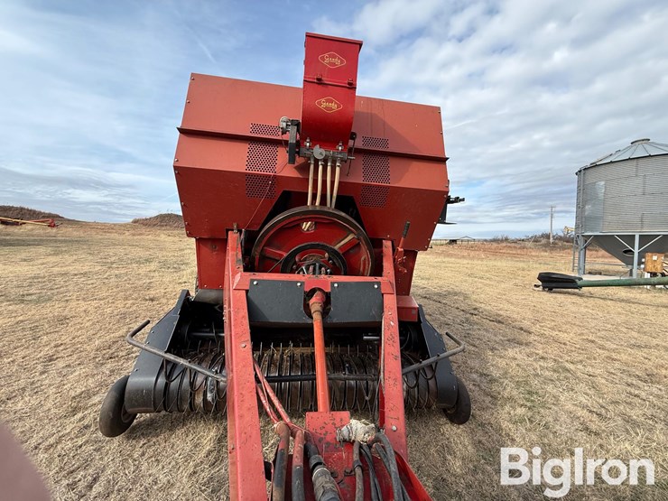 case-ih-8590-image-2