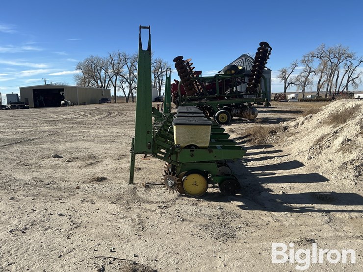 john-deere-7100-image-8