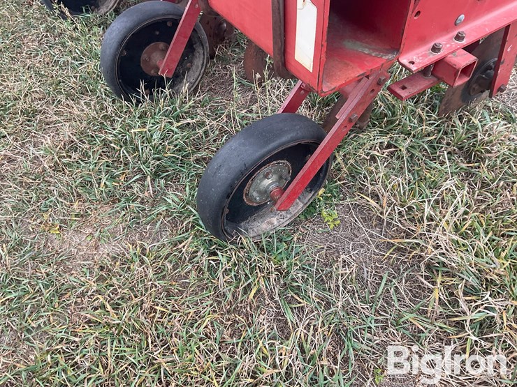 case-ih-184-image-11