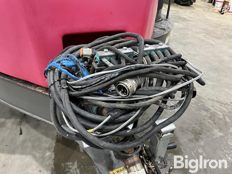 2013-staheli-west-dewpoint-6110-image-13