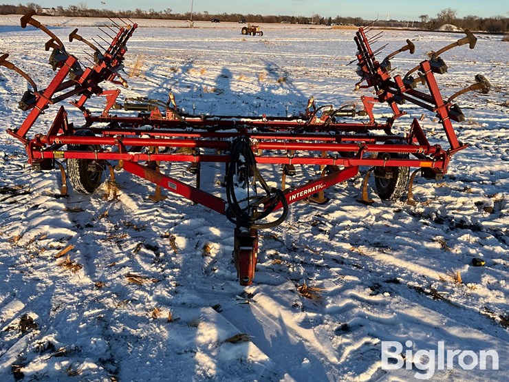 international-4500-image-2