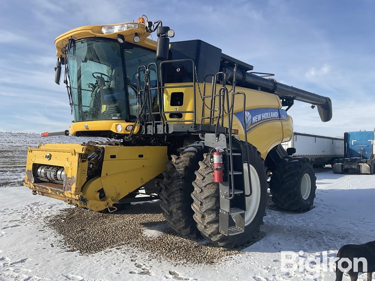 new-holland-cr8090-image-1