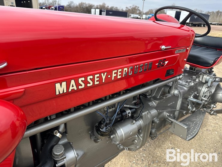 massey-ferguson-65-image-11