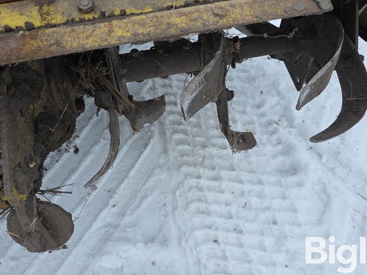 john-deere-140-image-18