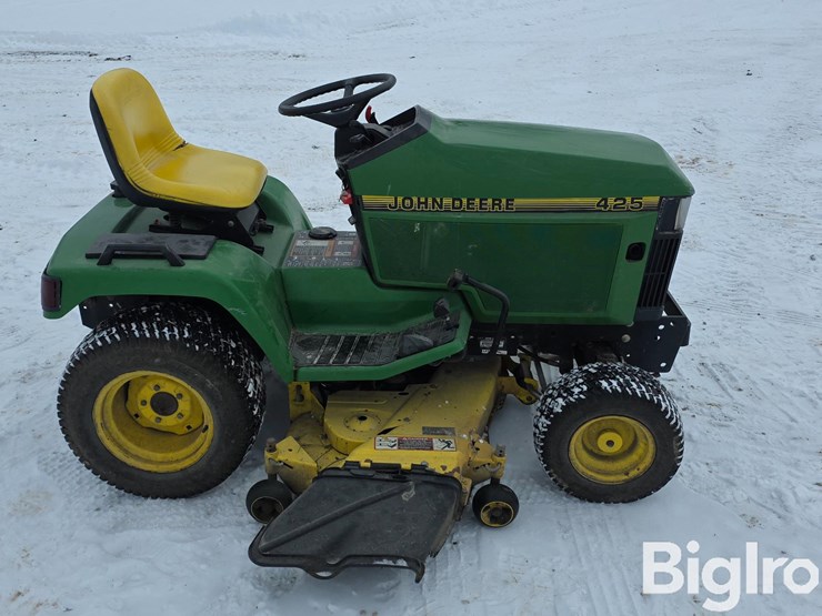 john-deere-425-image-4