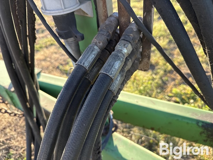 john-deere-637-image-10