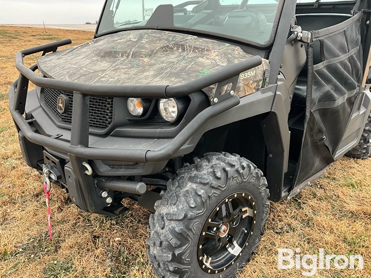 john-deere-gator-image-11