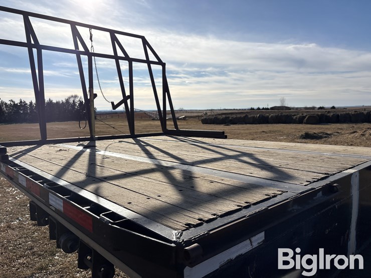 doonan-black-gold-image-16