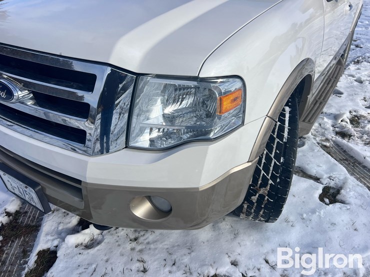 ford-expedition-xlt-image-17