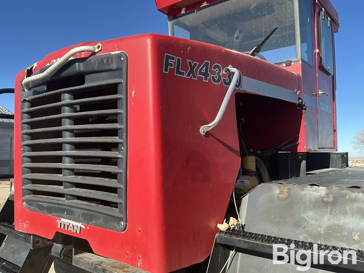 case-ih-flx4330-image-11