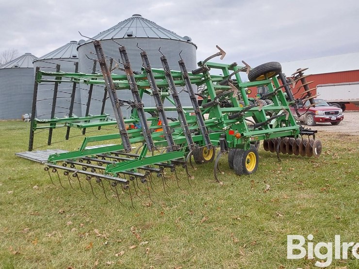 john-deere-726-image-5