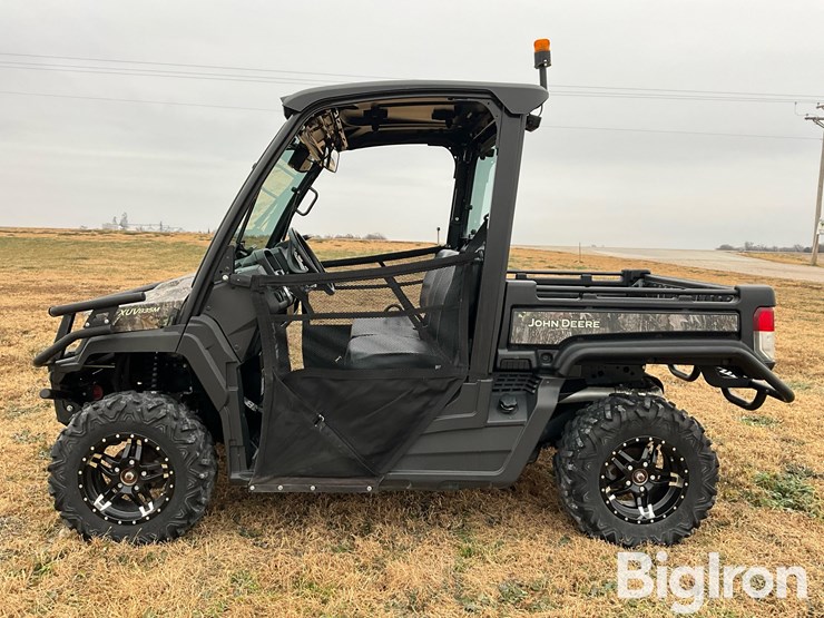 john-deere-gator-image-8