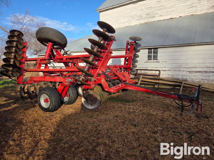 case-ih-3900-image-4